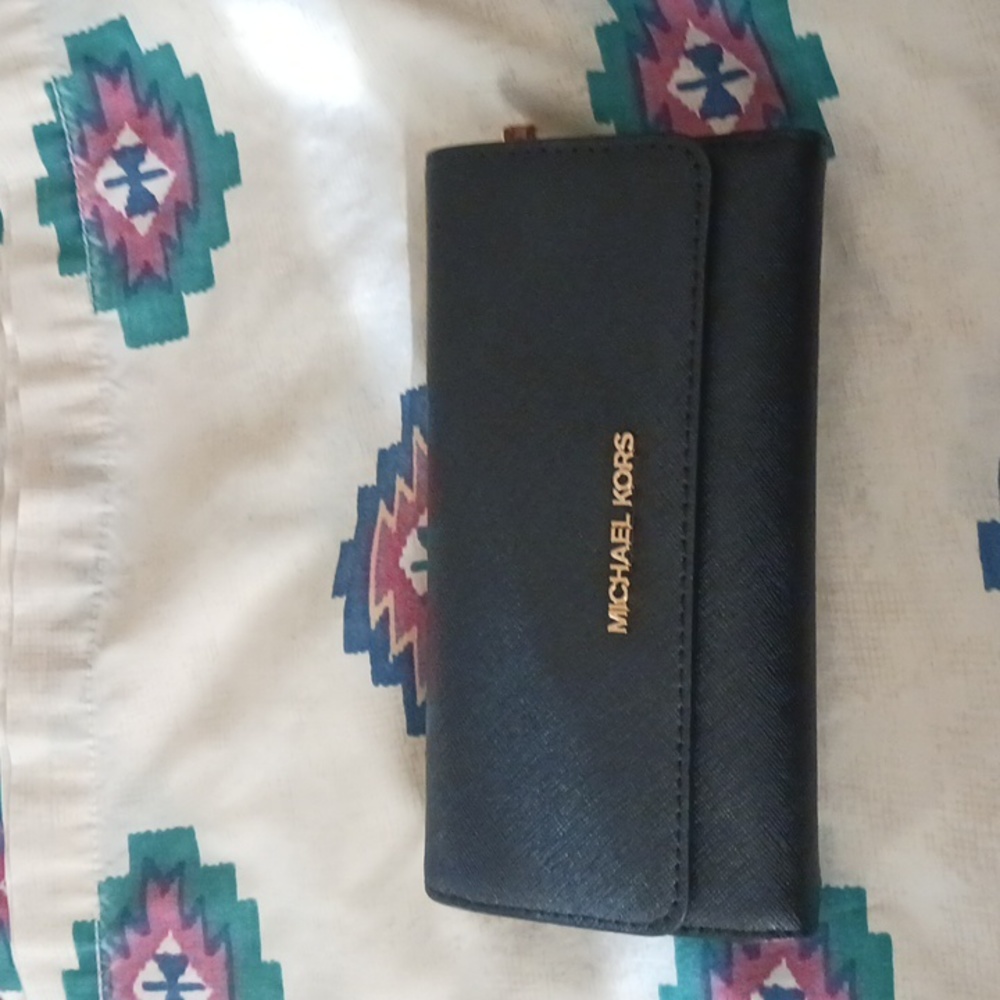 Michael Kors wallet